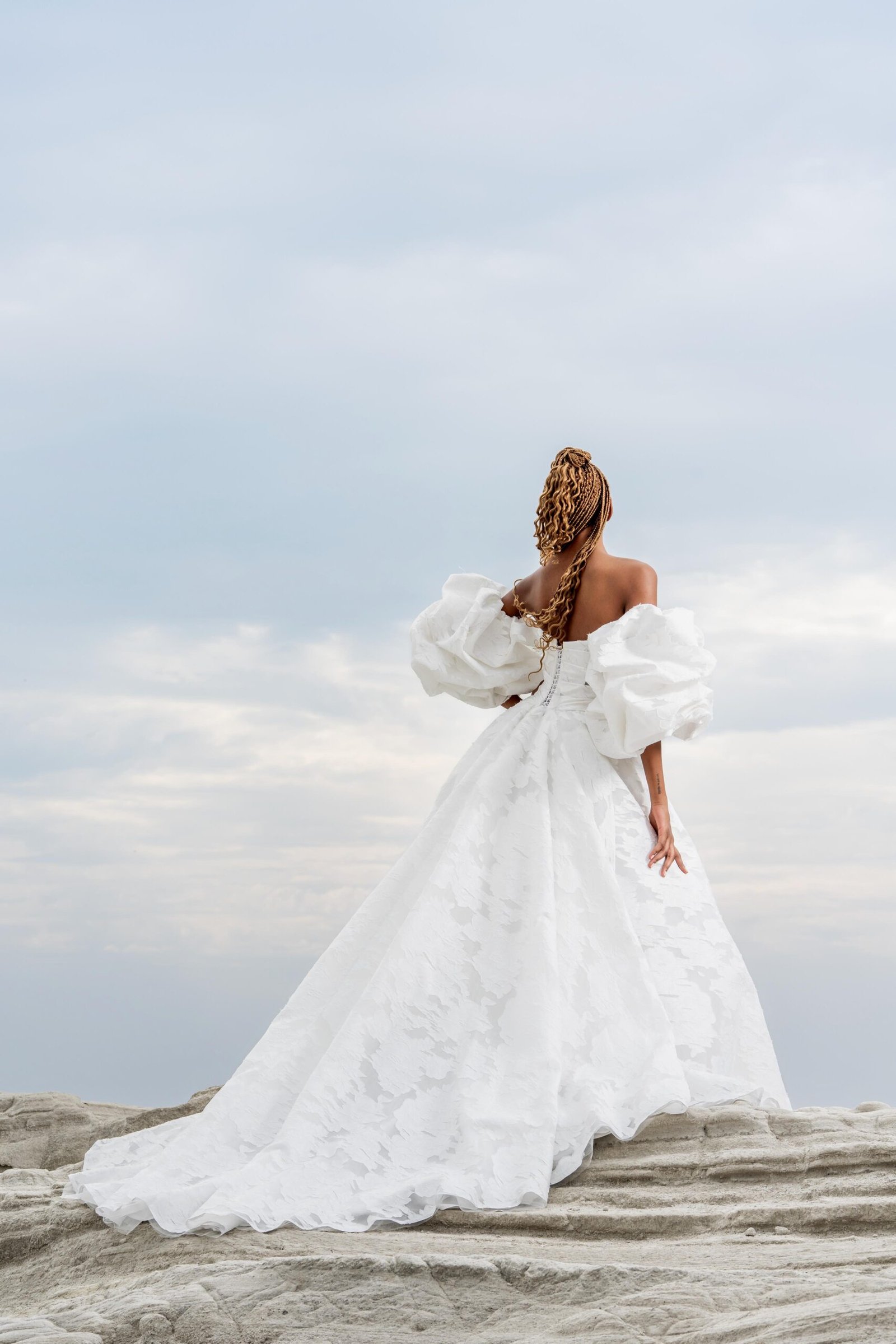 Pure Elegante Aura Model