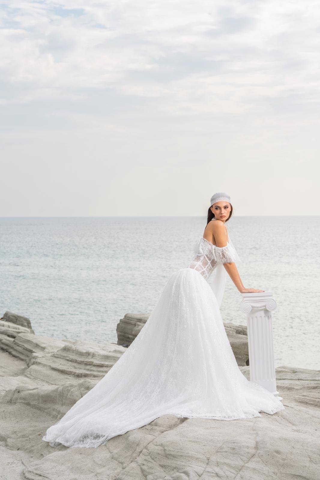 Pure Elegant Nova Model