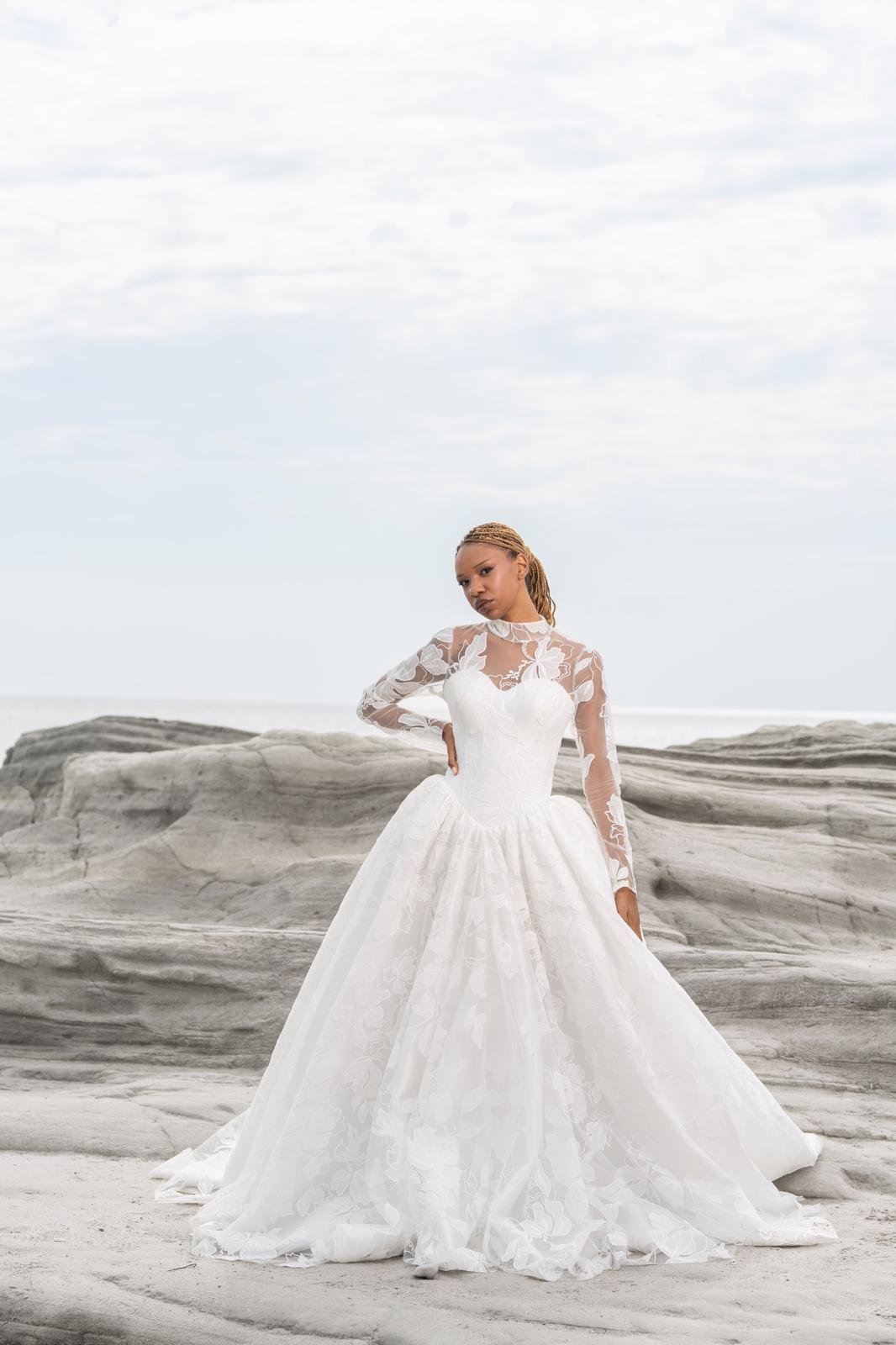 Pure Elegant Valora Model