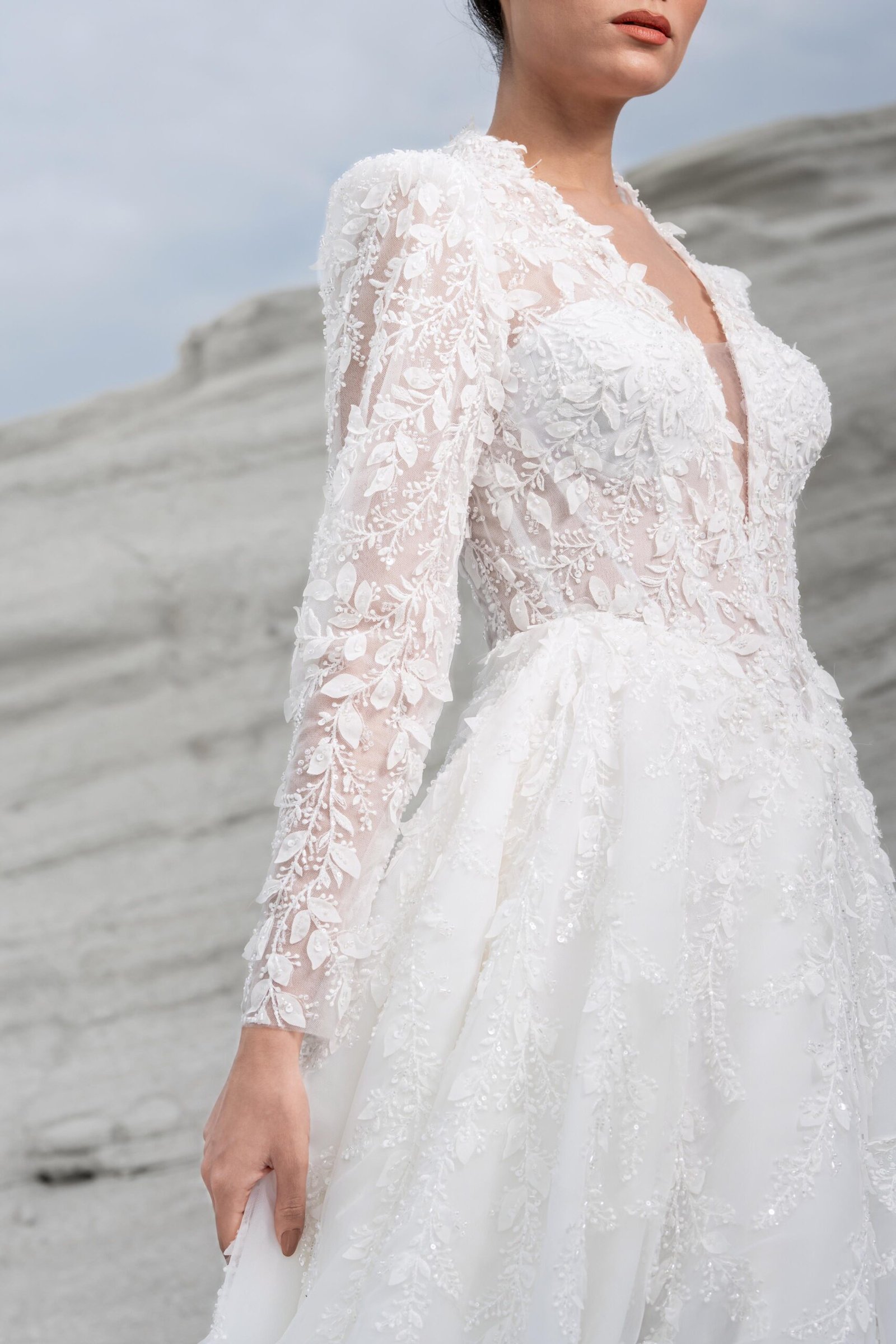 Pure Elegant Isolde Model